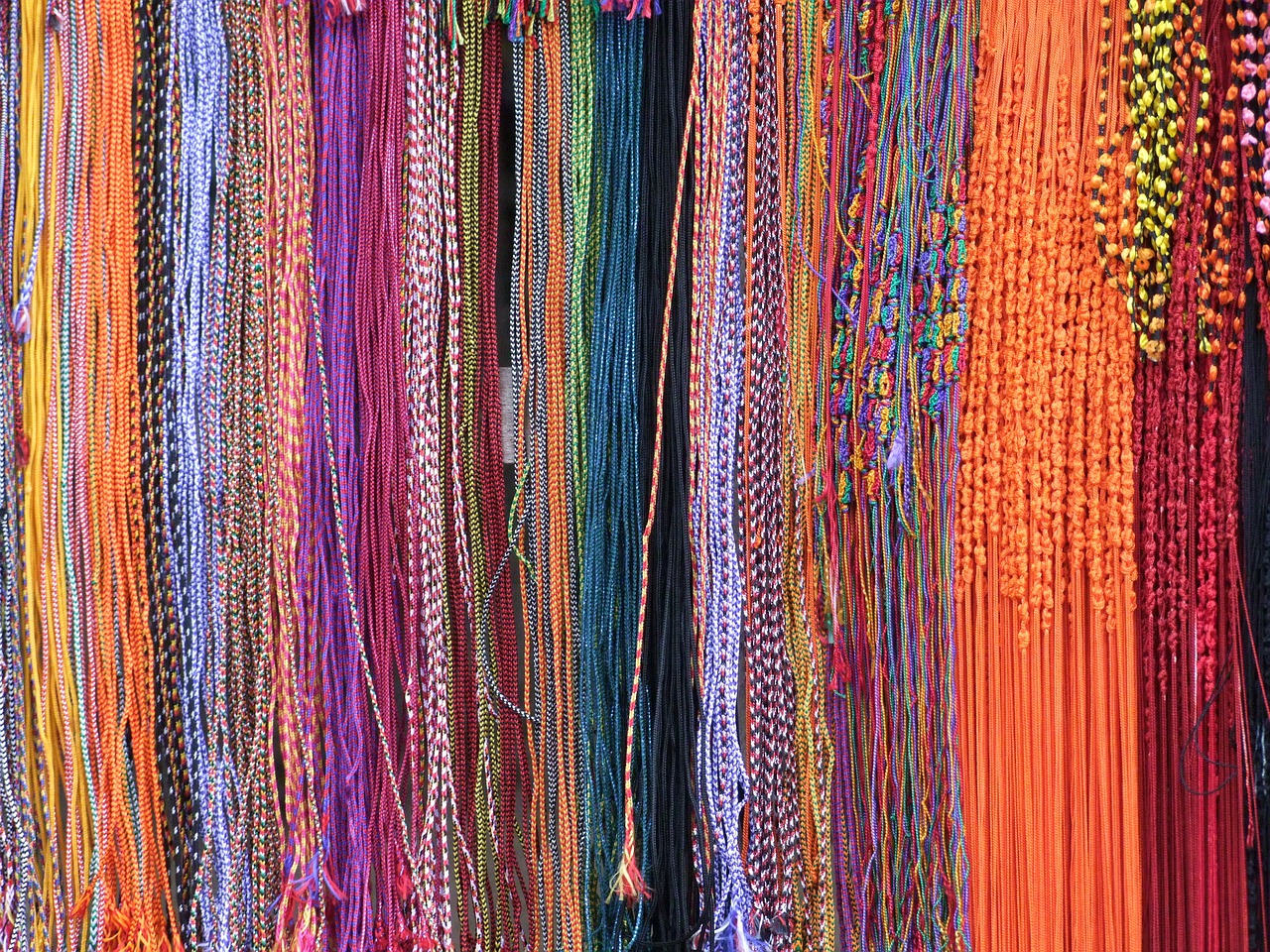 beads, sri lanka, multi-colored-317813.jpg