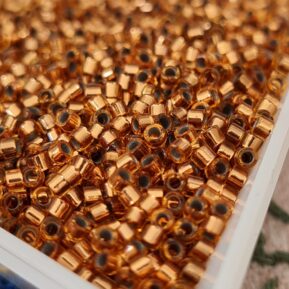 Delica 11/0, Copper Lined Lt Bronze DB0181, 5gms