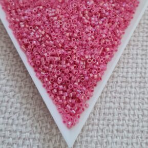 Delica 11/0, Rose Lined Opal AB DB1742, 5gms