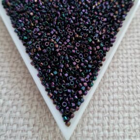 Delica 11/0, Purple Iris DB0004, 5gms