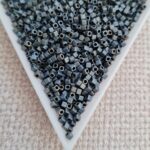 1.8mm Cube, Matted Metallic Silver Grey SB2002, 5gms