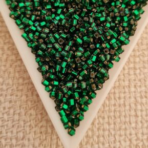 1.8mm Cube, Emerald Gold Lined, 5gms