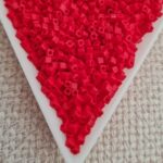 1.8mm Cube, Opaque Dark Red SB0408, 5gms