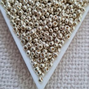 Seed bead 8/0, Duracoat Galvanized Silver, color 4201, 5gms