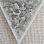 Half tila 5x2.3x1.9mm, Silk Pale Grey, col. HTL2598, 5gms