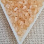 Half tila 5x2.3x1.9mm, Silk Pale Light Orange, col. HTL2593, 5gms