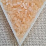 Half tila 5x2.3x1.9mm, Silk Pale Peach, col. HTL2552, 5gms